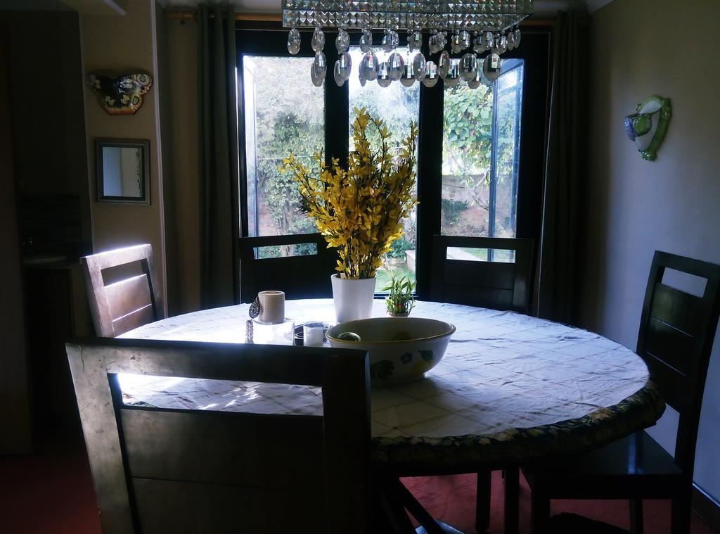 Jeelani Guest House Srinagar (Jammu and Kashmir) Bagian luar foto
